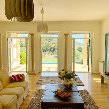 Villa With Swimming Pool In Golf Resort Torres Vedras Exteriér fotografie